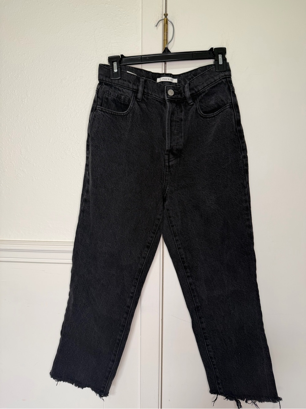 PacSun Black Straight-Leg High-Rise Jeans 26